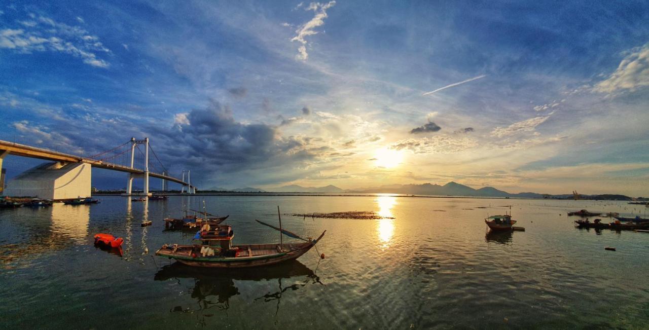 Dreamy Sky - Airport View Boutique Hotel Da Nang Exteriör bild